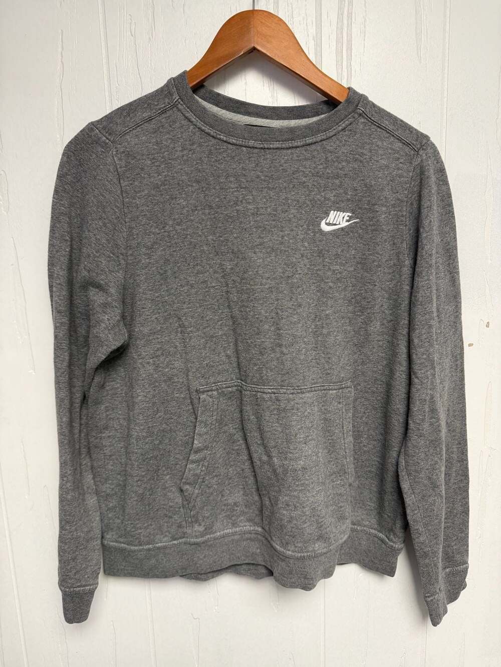 Nike Gray Sweatshirt with Front Pocket Size L